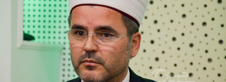 Hfz.Aziz Alili Cover Image